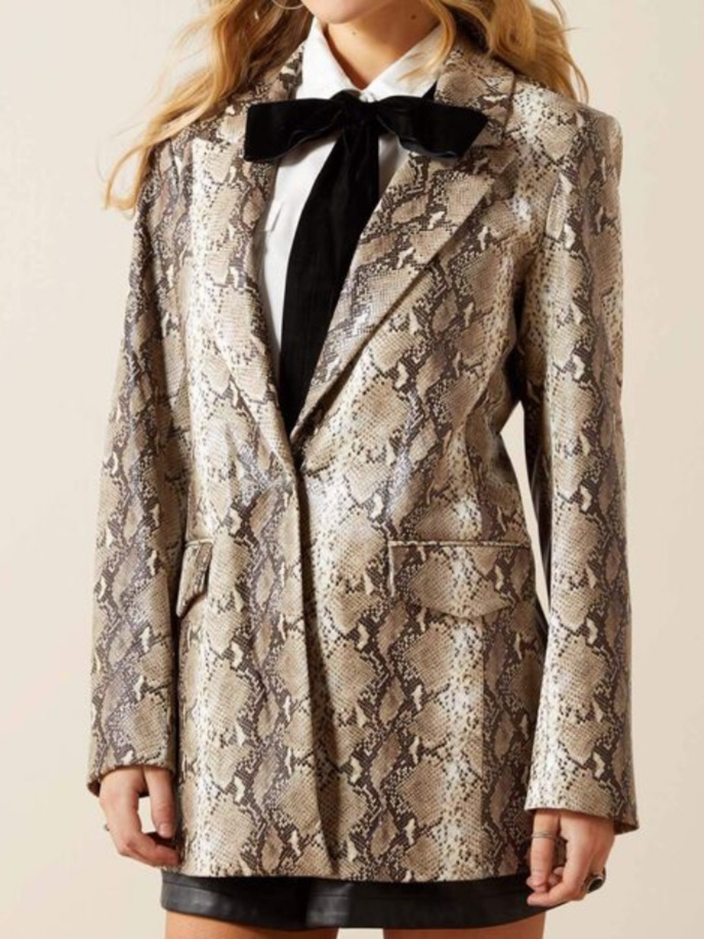 Ariat Snakeskin Western Chic Embossed Brown Tan Button Front Blazer Size S - Picture 4 of 13